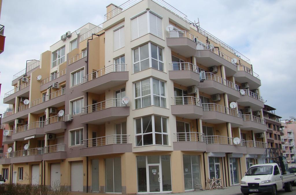 Studio Nera Поморие Экстерьер фото